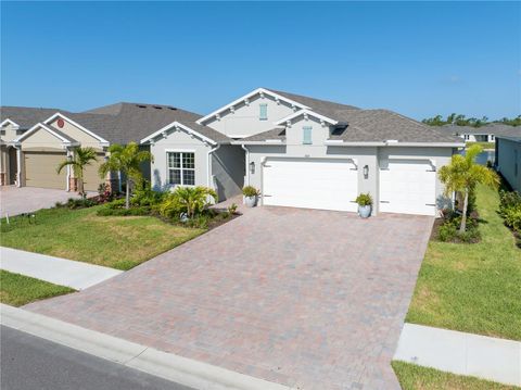 A home in PORT CHARLOTTE