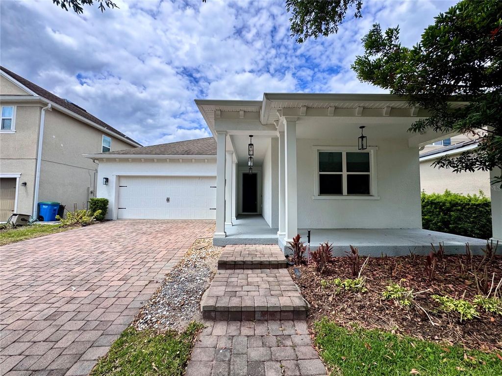 Photo of 11860 Thatcher Avenue, Orlando, FL 32836 (MLS # O6401580)