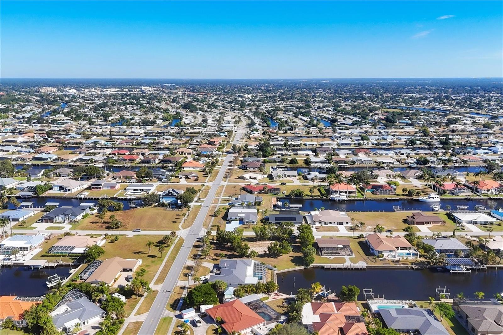 PORT CHARLOTTE SEC 83 - Land