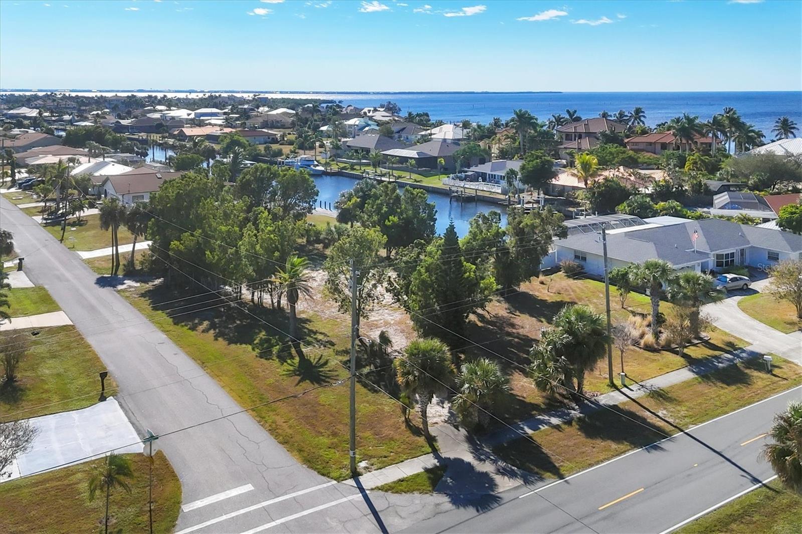 PORT CHARLOTTE SEC 83 - Land