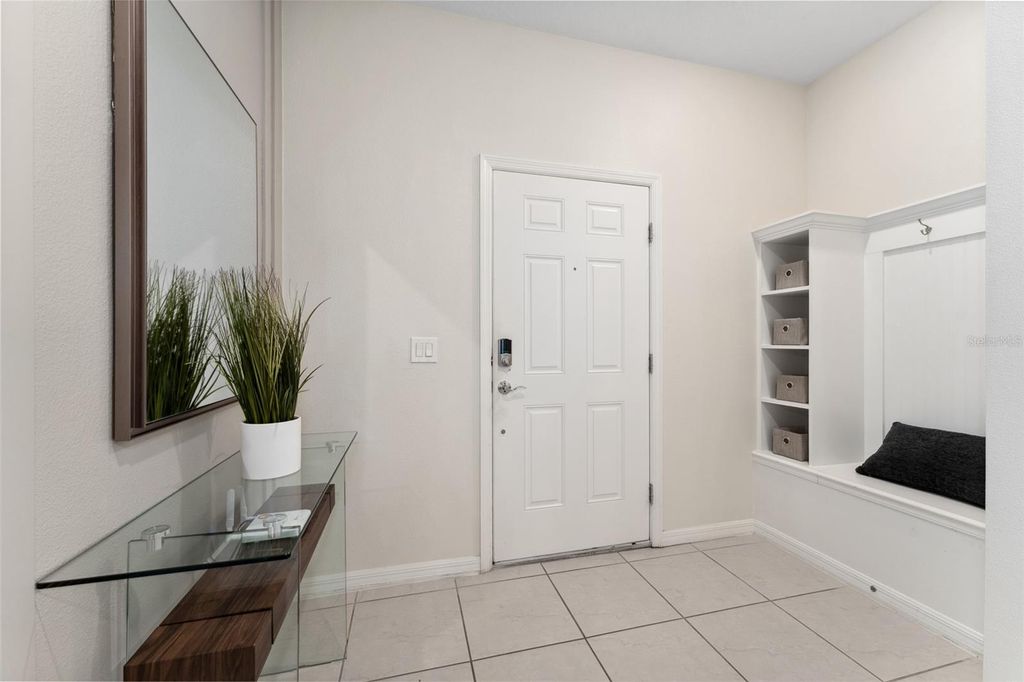 Photo of 127 Jetty Way, Davenport, FL 33897 (MLS # O6360180)