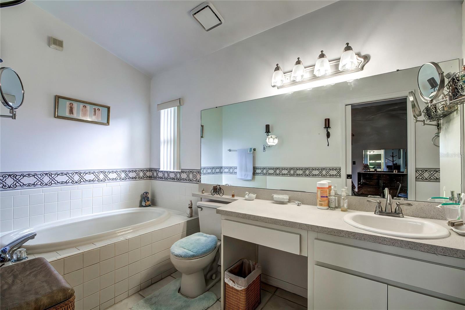 PROVIDENCE LAKES UNIT III PHAS - Residential