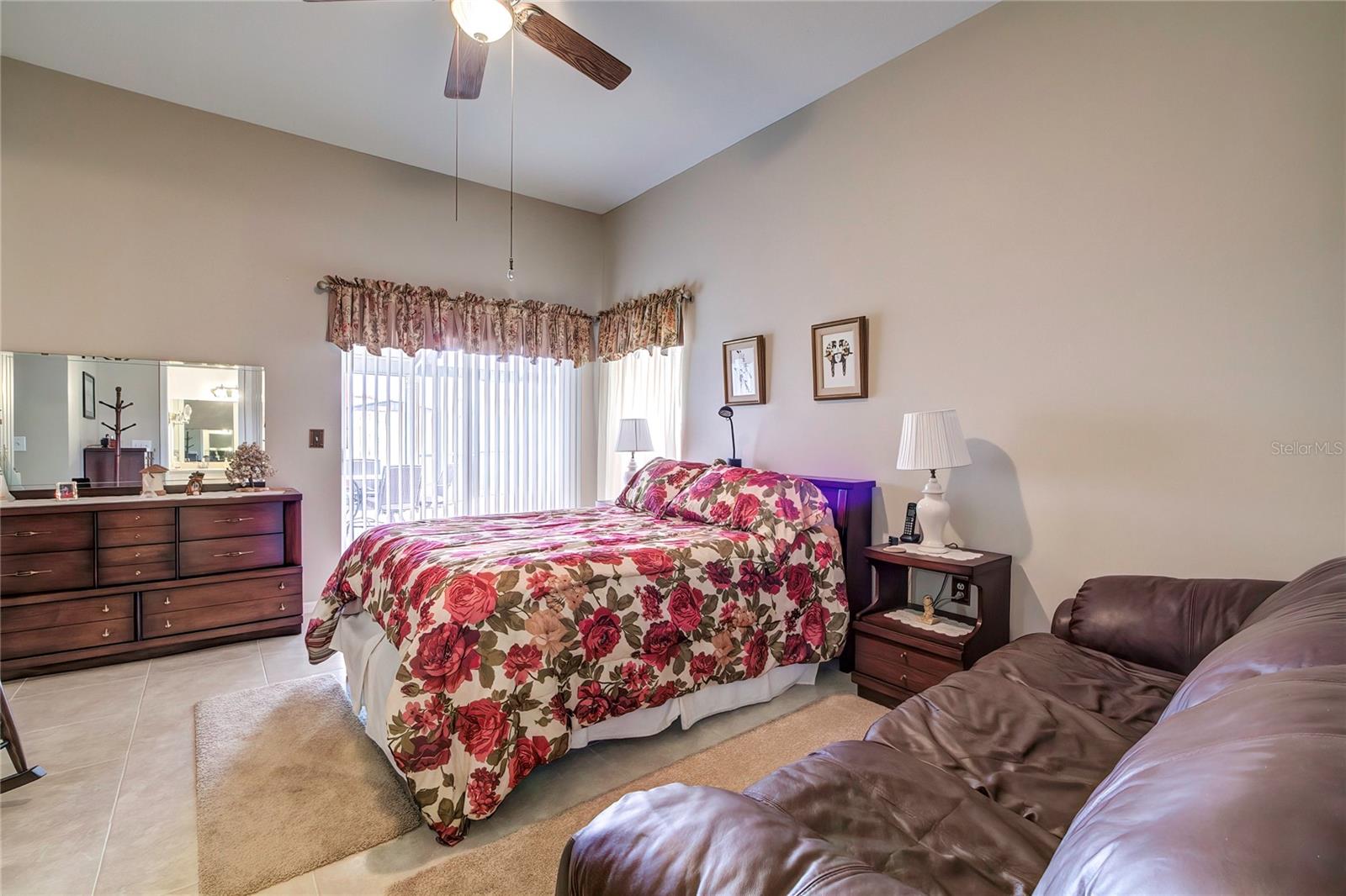 PROVIDENCE LAKES UNIT III PHAS - Residential