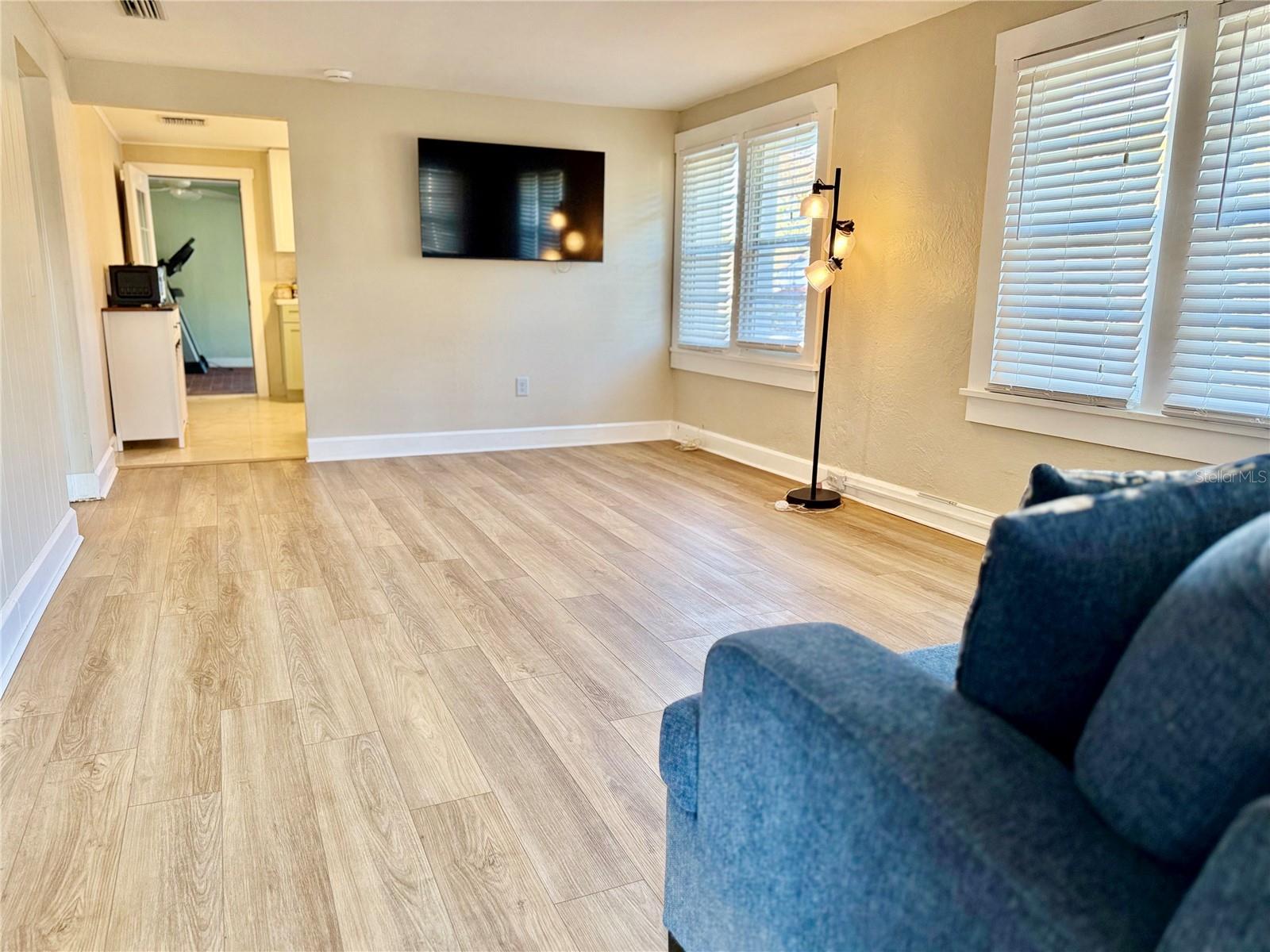 N A REYNOLDS RESUBDIVIDED - Residential