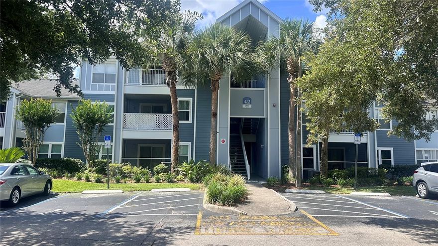 HUGH PRICE DROP ….. SELLER MOTIVATED..:::BEAUTIFULLY REMODELED 1 BEDROOM, 1 BATH CONDO IN THE HEART OF LAKE MARY! THIS MOVE-IN-READY OME FEATURES STYLISH TILE FLOORING THROUGHOUT, A SPACIOUS WALK- IN CLOSET IN THE PRIMARY BEDROOM, AND THE CONVENIENCE OF AN IN UNIT  WASHER AND DRYER. UNIT WAS TOTALLY REMODELED IN 2025. BEAUTIFUL KITCHEN AND BATHROOM.
ENJOY A VIBRANT, AMENITY-RICH LIFESTYLE IN THIS GATED COMMUNITY OFFERING SERENE WATER ACCESS WITH A FISHING DOCK, SPARKLING SWIMMING POOLS, PLAYGROUND AREAS AND A WELCOMING CLUBHOUSE. PERFECTLY LOCATED WITH EASY ACCESS TO SHOPPING, DINING, AND MAJOR ROADWAYS-EVERYTHING YOU NEED IS JUST MINUTES AWAY.
WHERE YOU'RE A FIRST TIME BUYER, DOWNSIZING,OR LOOKING FOR A GREAT INVESTMENT OPPORTUNITY, THIS CONDO OFFERS COMFORT, CONVENIENCE, AND FLORIDA LIVING AT ITS BEST.