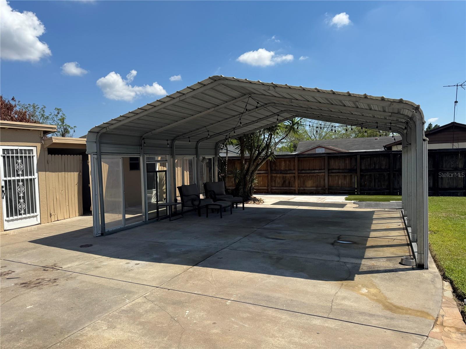 LAUREL HILLS - Residential