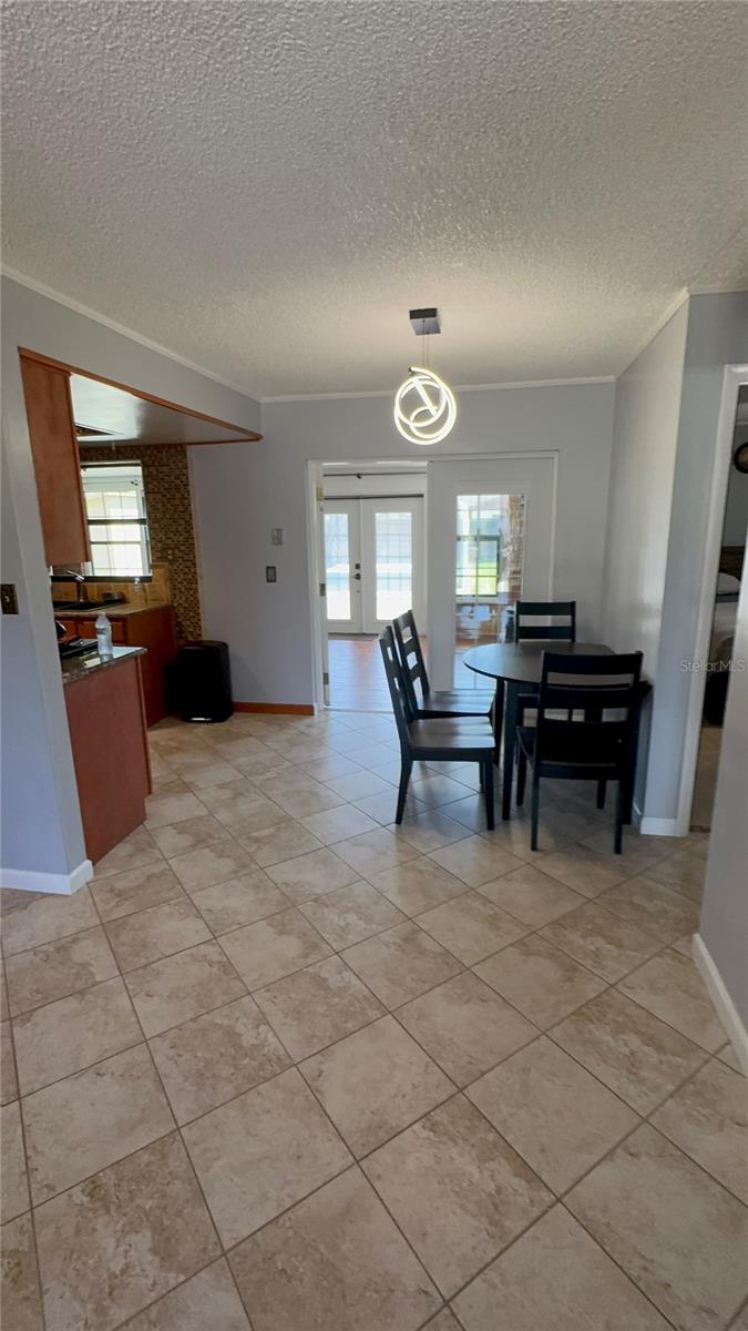 LAUREL HILLS - Residential