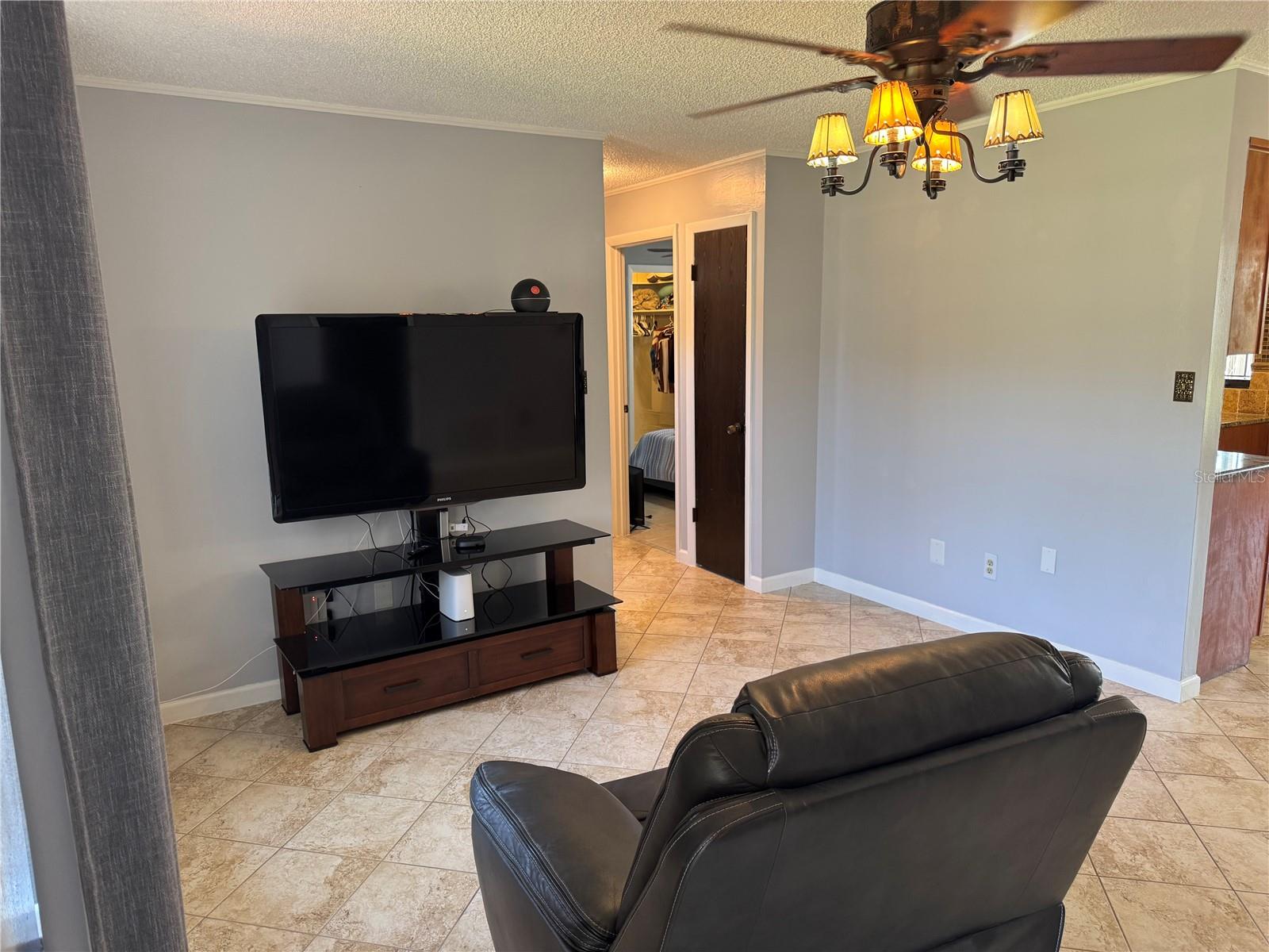 LAUREL HILLS - Residential