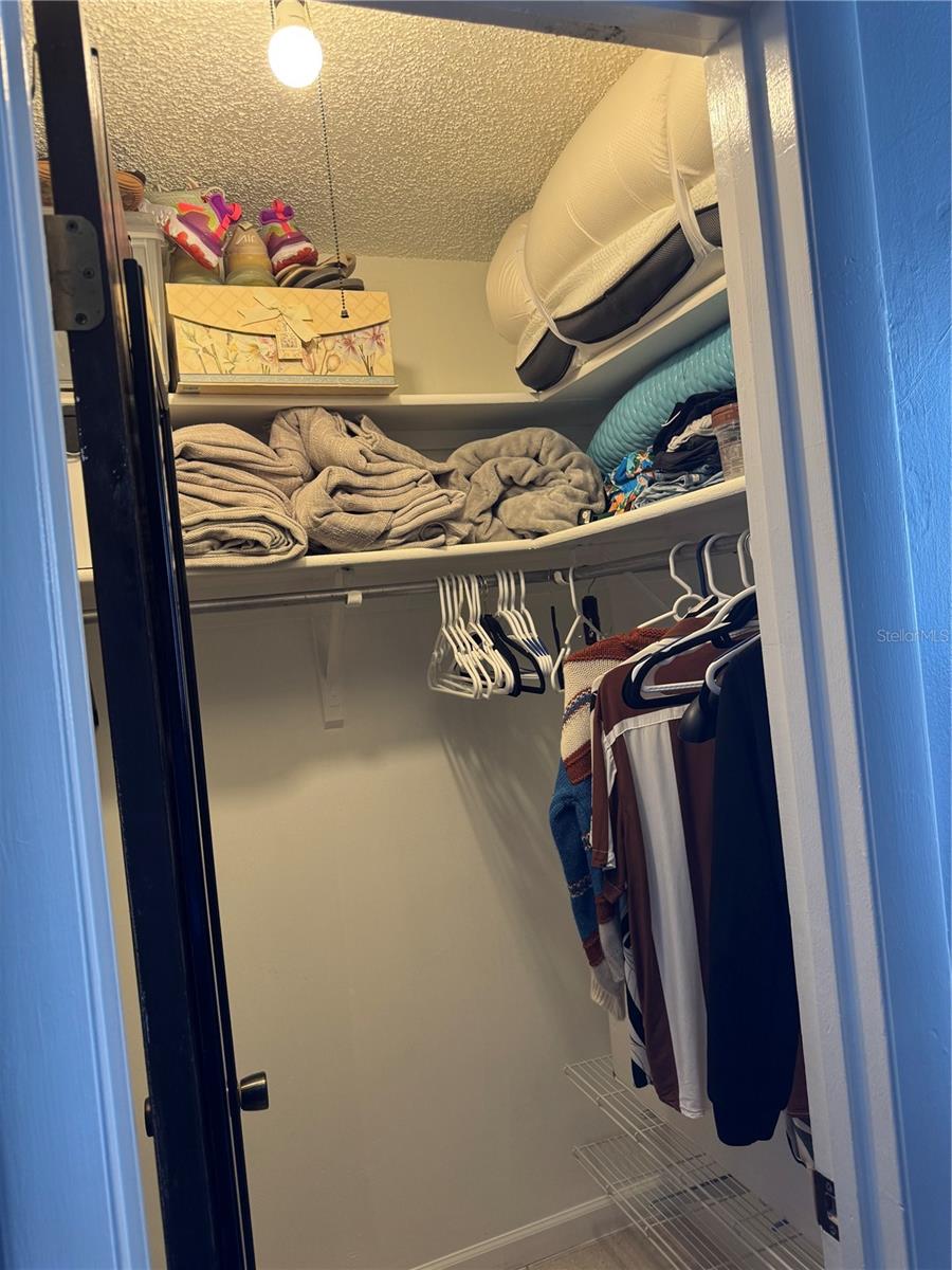 LAUREL HILLS - Residential