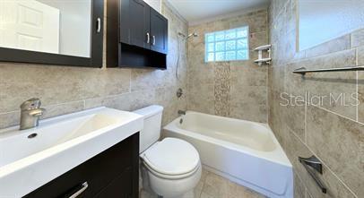 MONTICELLO GARDENS 1ST ADD - Residential