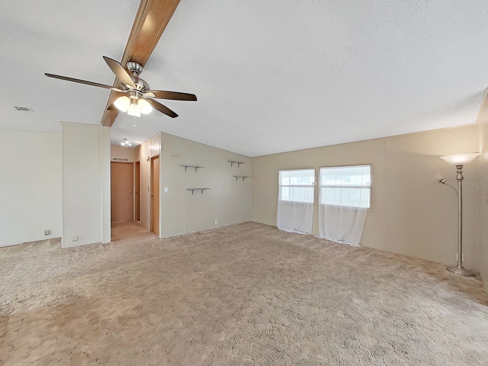 FOXWOOD LAKE ESTATES - Residential