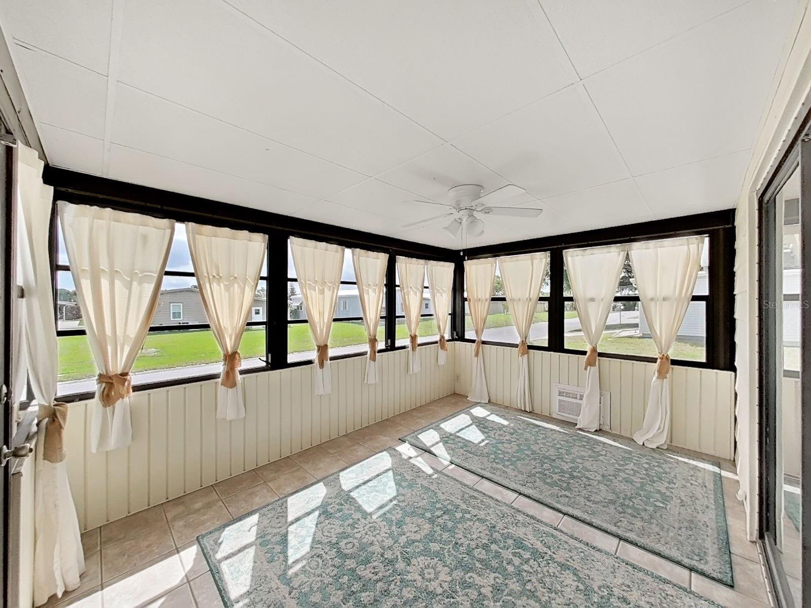 FOXWOOD LAKE ESTATES - Residential