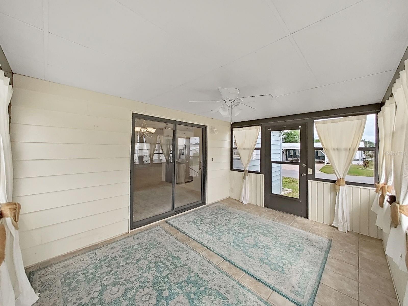 FOXWOOD LAKE ESTATES - Residential