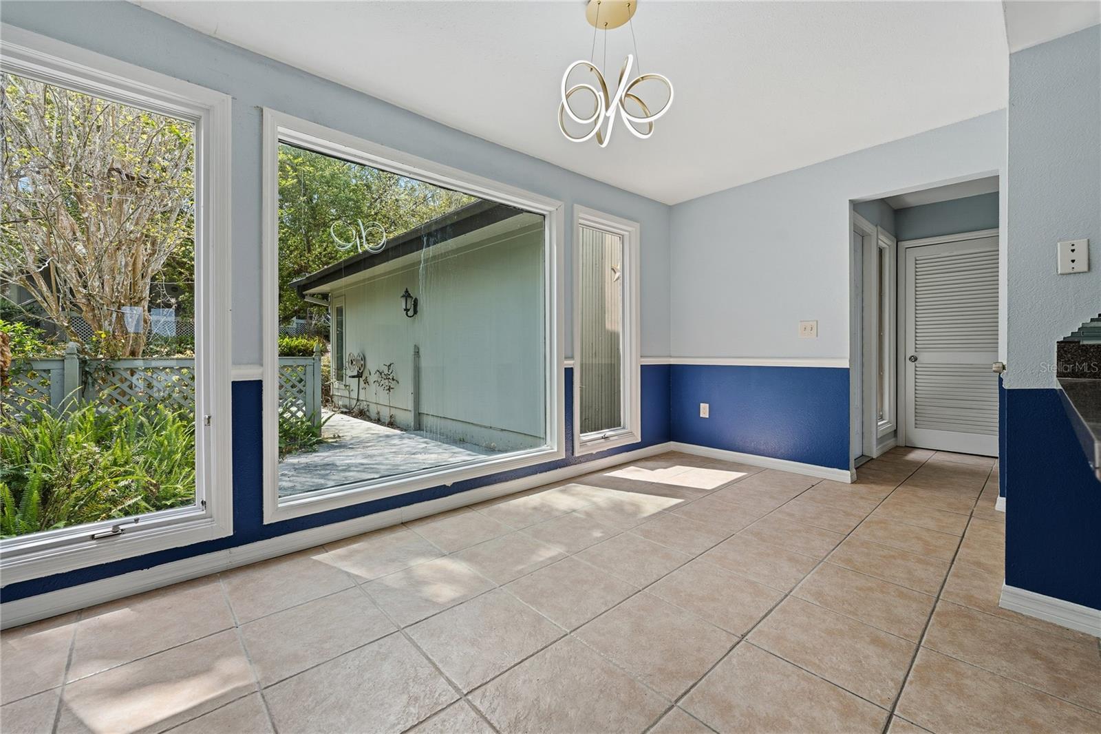 LAKE FRANCIS VILLAGE CONDO 02 - Residential