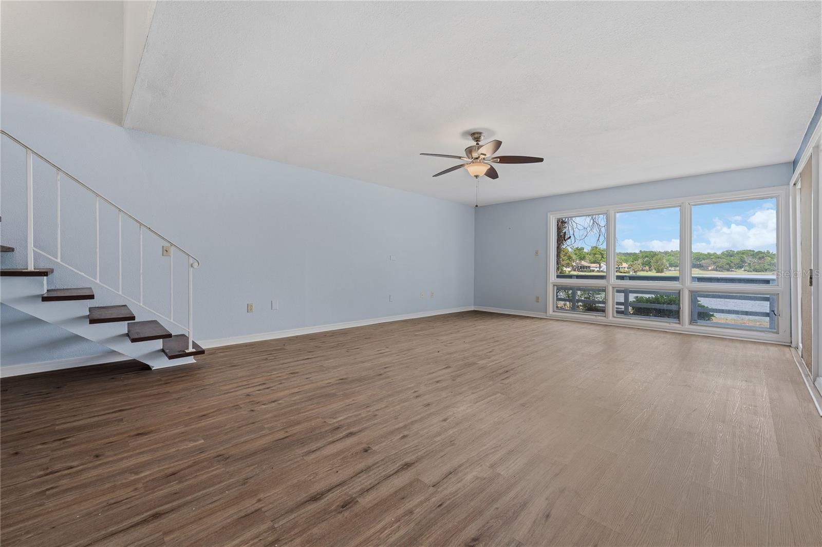 LAKE FRANCIS VILLAGE CONDO 02 - Residential