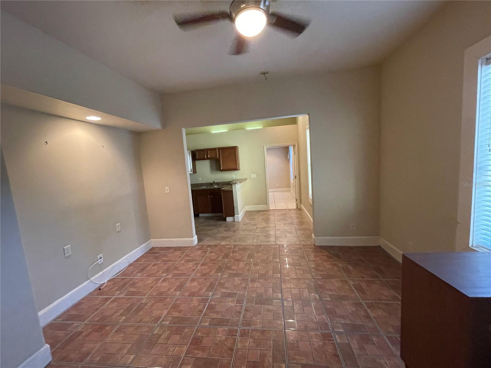 739 DARTMOOR STREET N 739