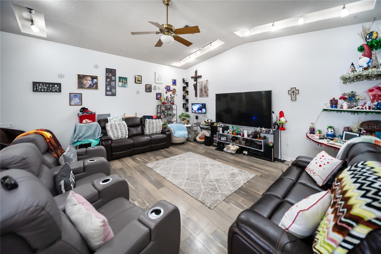 SUNILAND - Residential