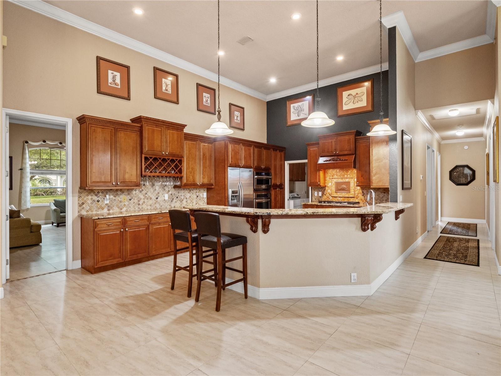 TAMPA PALMS - Residential