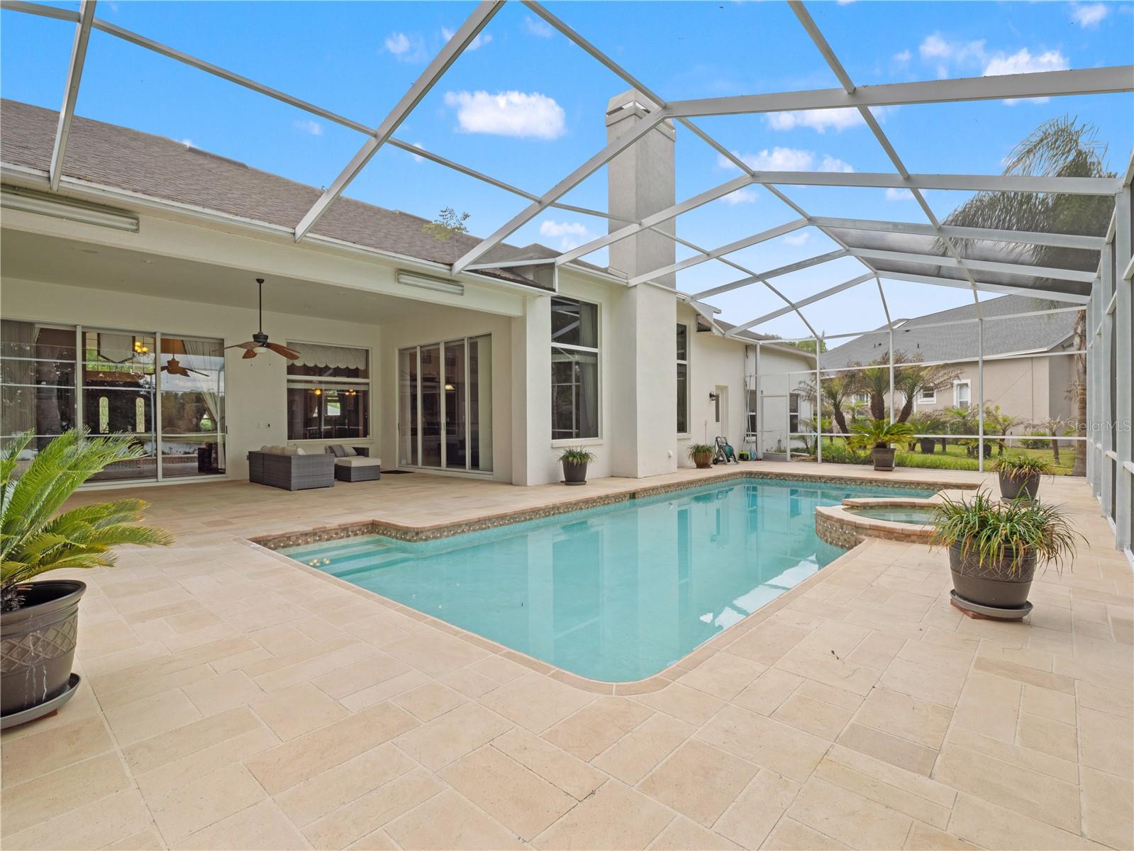 TAMPA PALMS - Residential