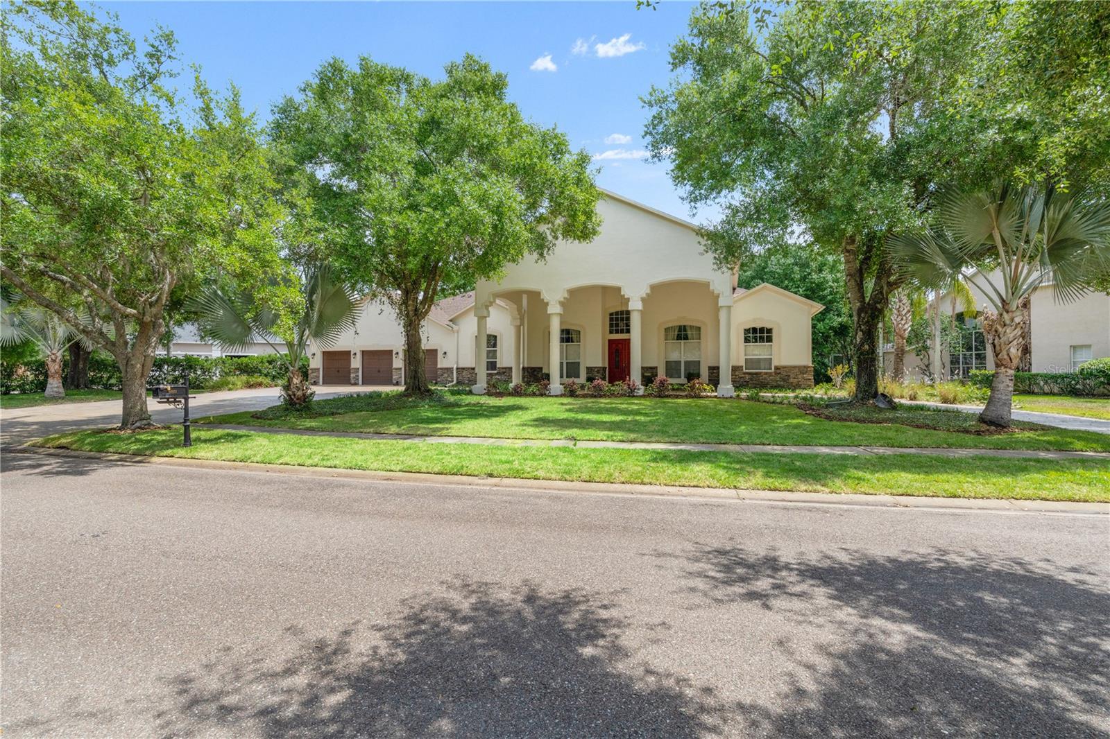 TAMPA PALMS - Residential