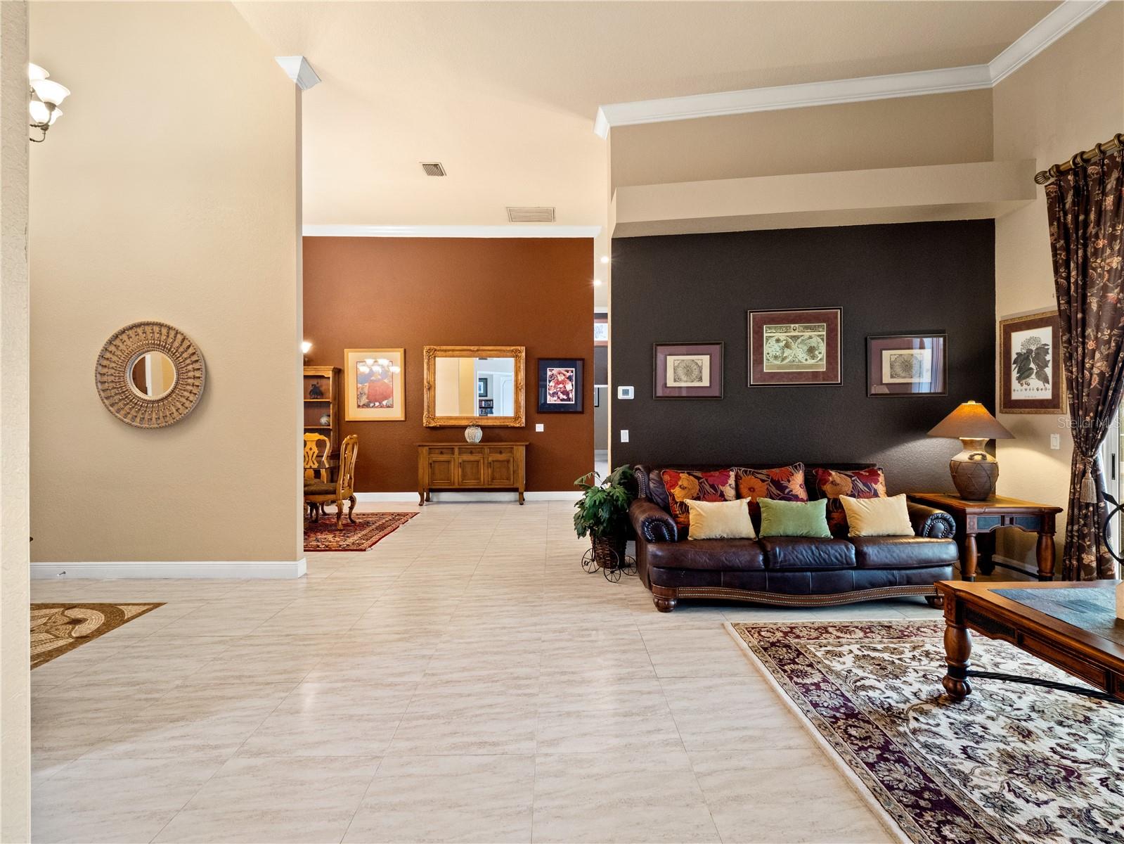 TAMPA PALMS - Residential