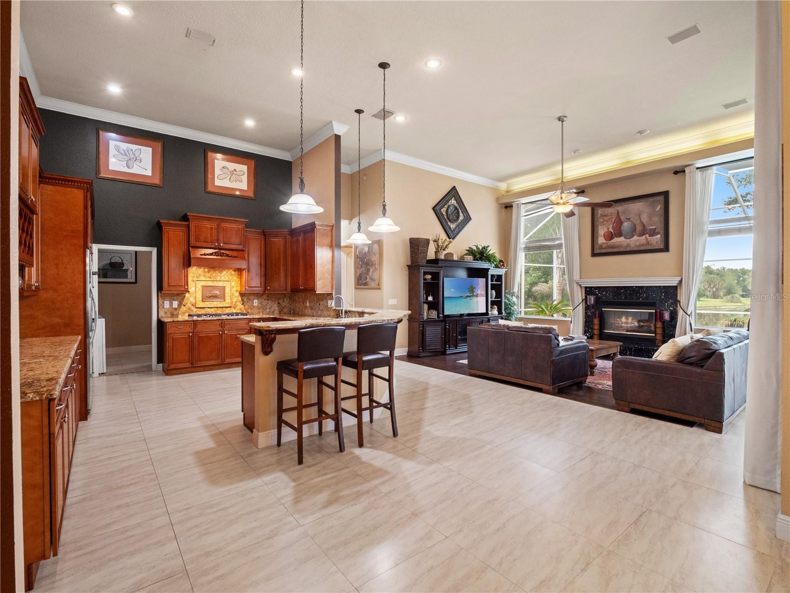 TAMPA PALMS - Residential