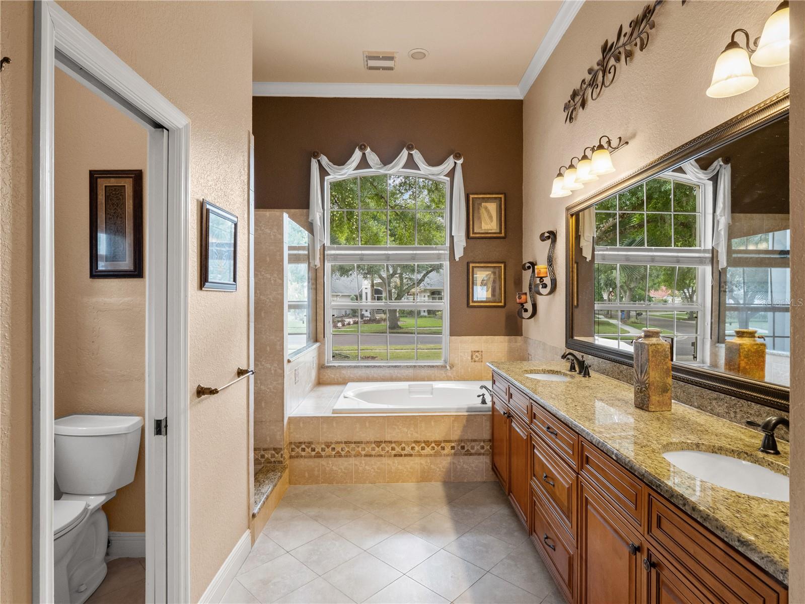 TAMPA PALMS - Residential