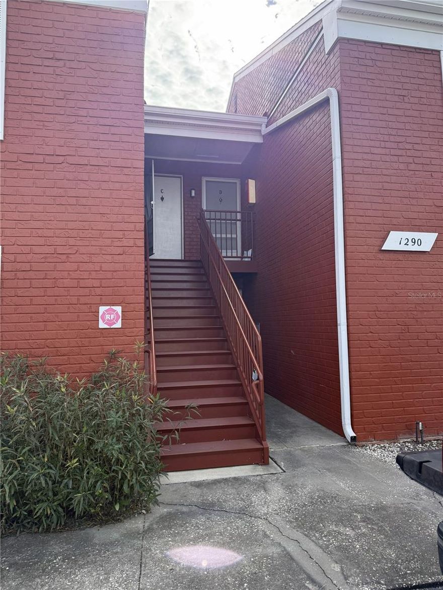 Check out this fantastic St. Pete location — This unit was high and dry being on a second floor during recent hurricanes! This cute and updated 1-bedroom, 1-bath condo is located in the desirable Williamsburg Condo community, which welcomes all ages and allows pets. The light and bright end unit sits on a quiet dead-end street with minimal traffic, nestled in a charming brick building. The home features a beautifully updated interior with major upgrades throughout, including: • Brand-new, high-end flooring installed uniformly throughout the entire unit, with old floorboards replaced and securely reinforced • Updated kitchen redesigned for a more open, airy, and light-filled feel • Fresh interior paint • Electrical panel fully updated and brought up to current code The open floor plan flows nicely into a spacious bedroom with double closets, while additional built-in cabinetry and a hallway walk-in closet provide excellent storage — a rare find in a one-bedroom condo. Enjoy peaceful outdoor views overlooking wooded green space, perfect for relaxing and unwinding. Residents can also take advantage of the community pool, or explore the many nearby dining, shopping, and entertainment options. Conveniently located within 20 minutes of Tampa International Airport, St. Pete–Clearwater Airport, pristine Gulf beaches, and the vibrant downtown St. Petersburg waterfront. This move-in-ready condo offers comfort, updates, and an unbeatable location — a great value in St. Pete!