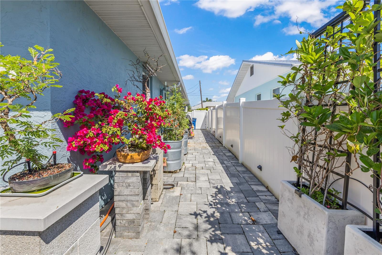 RIVERDALE REV - Residential