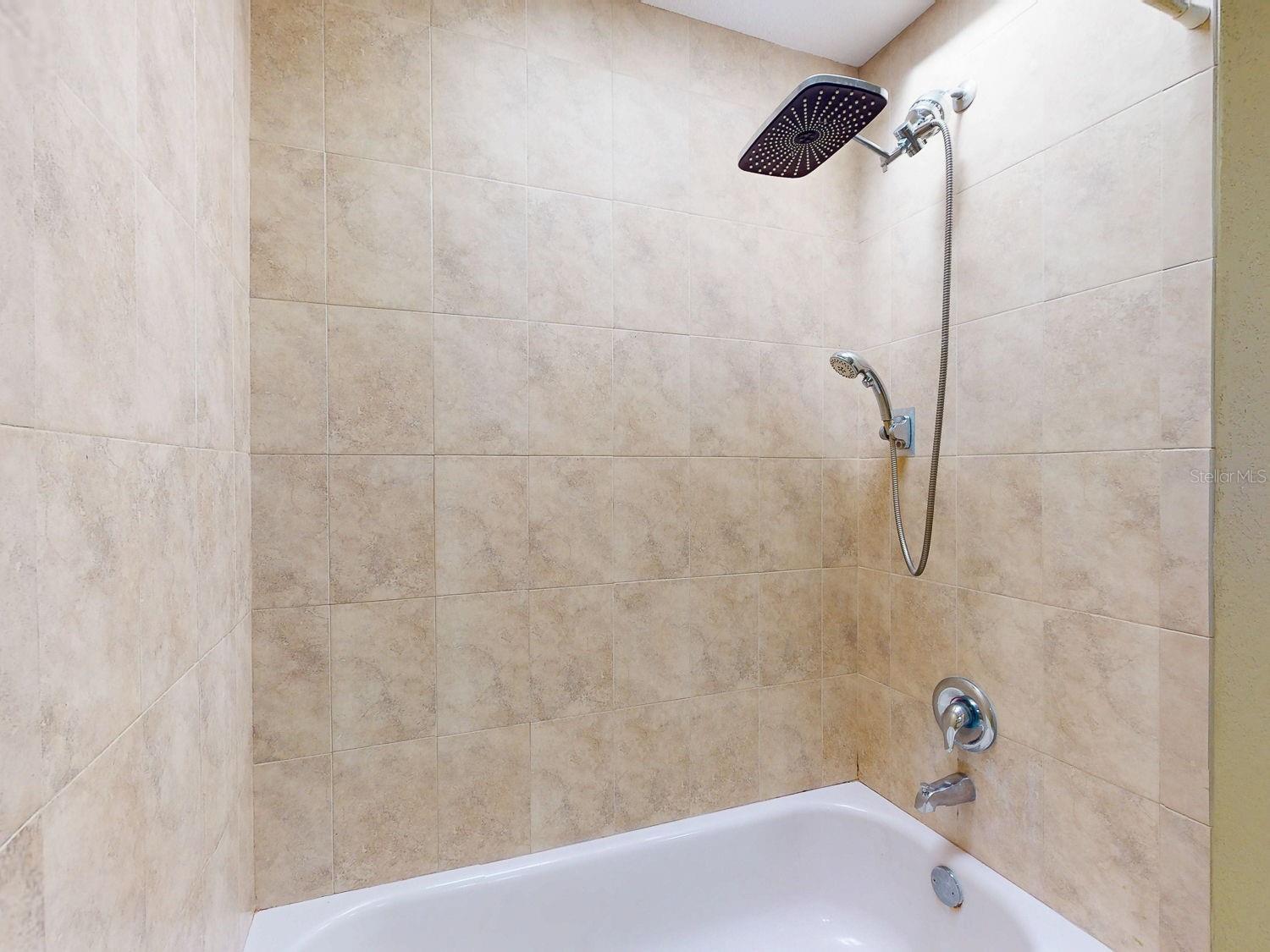 FAIRVIEW ESTS - Residential