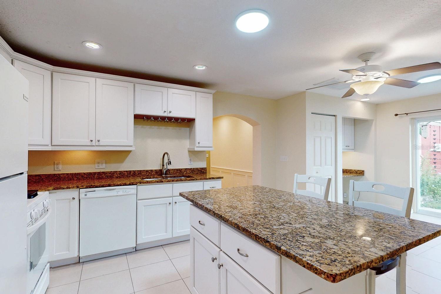 FAIRVIEW ESTS - Residential