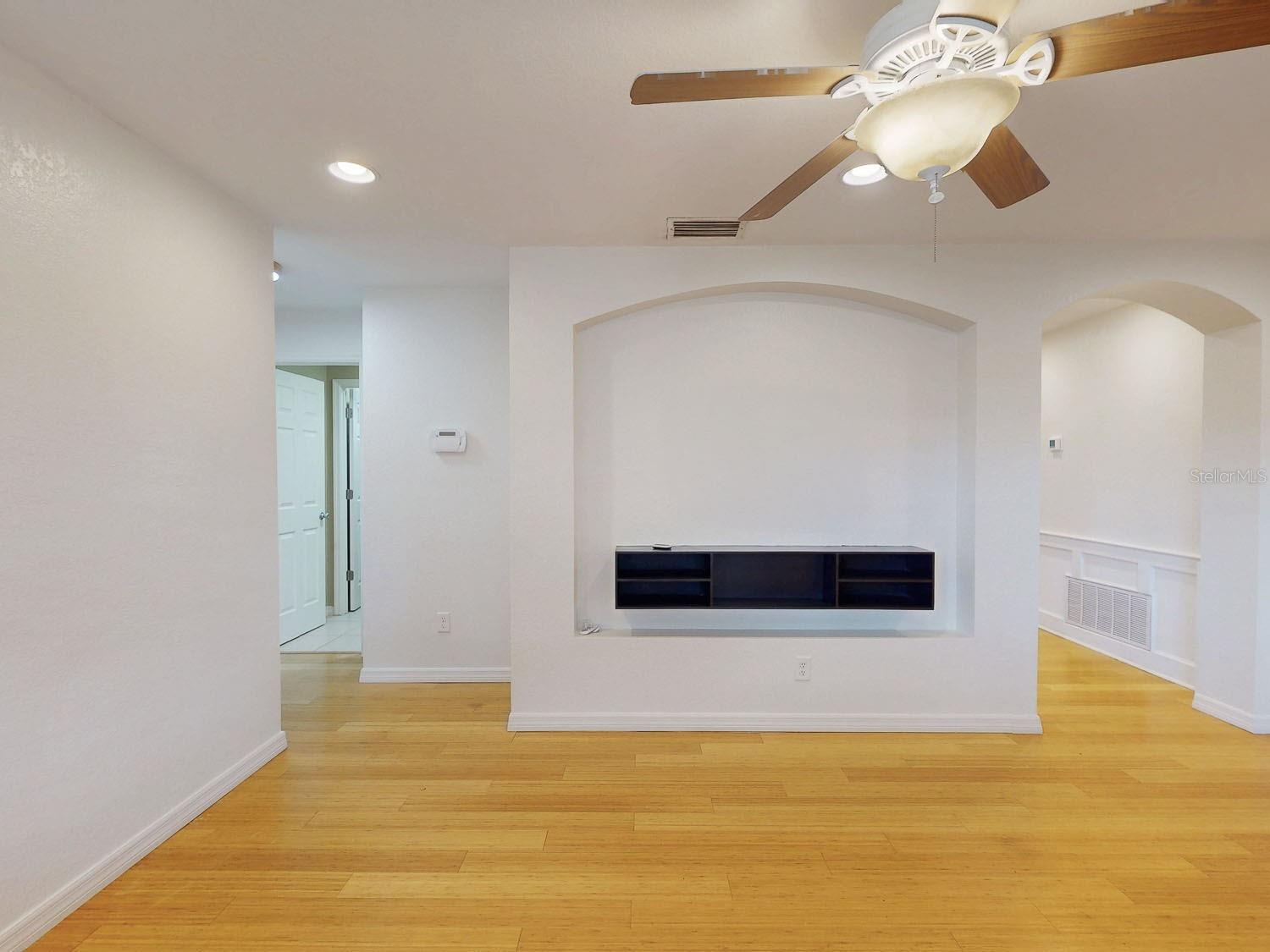 FAIRVIEW ESTS - Residential