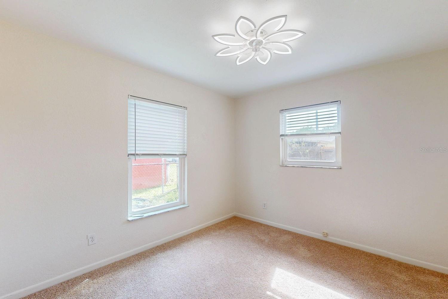 FAIRVIEW ESTS - Residential