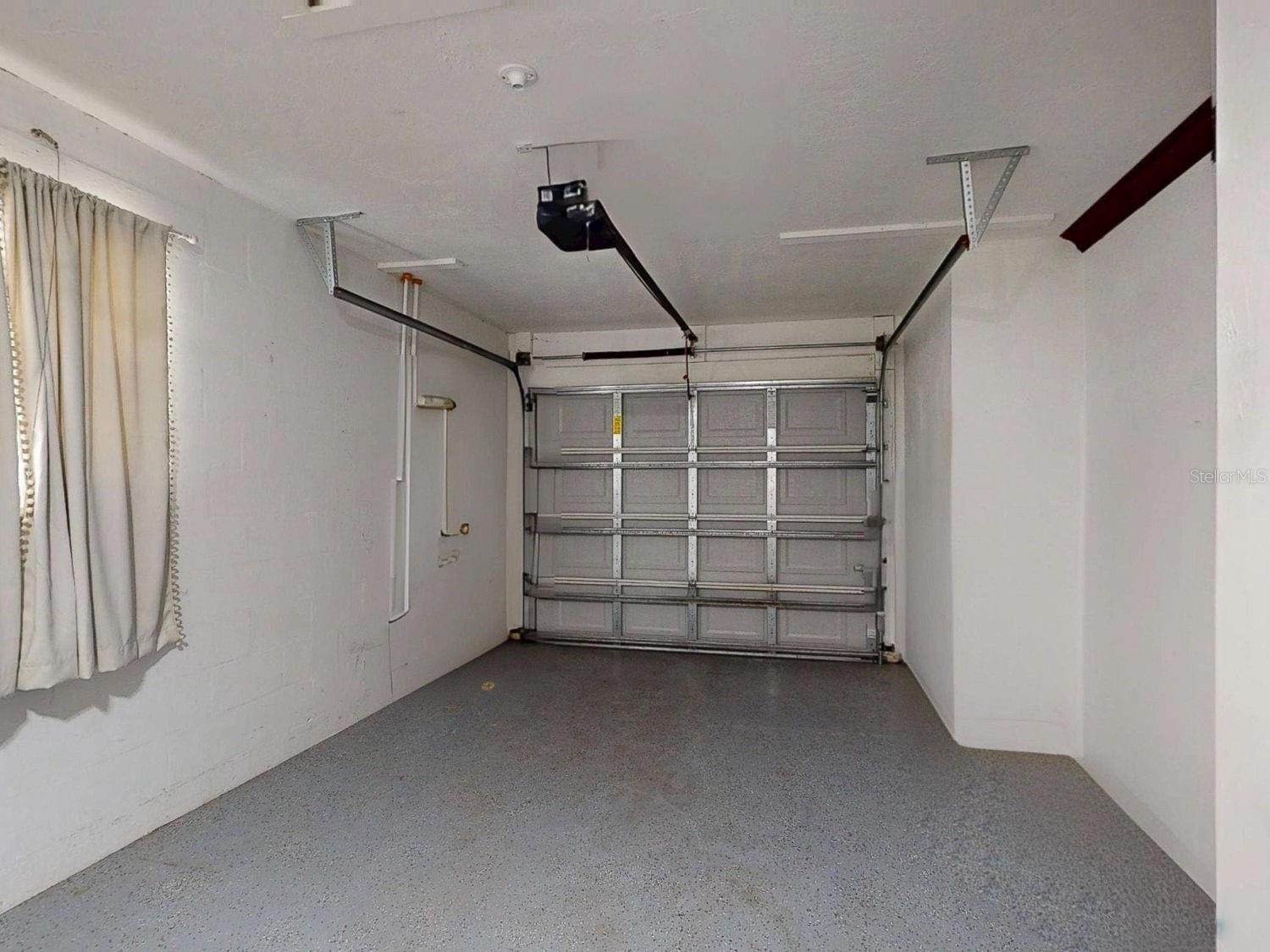 FAIRVIEW ESTS - Residential