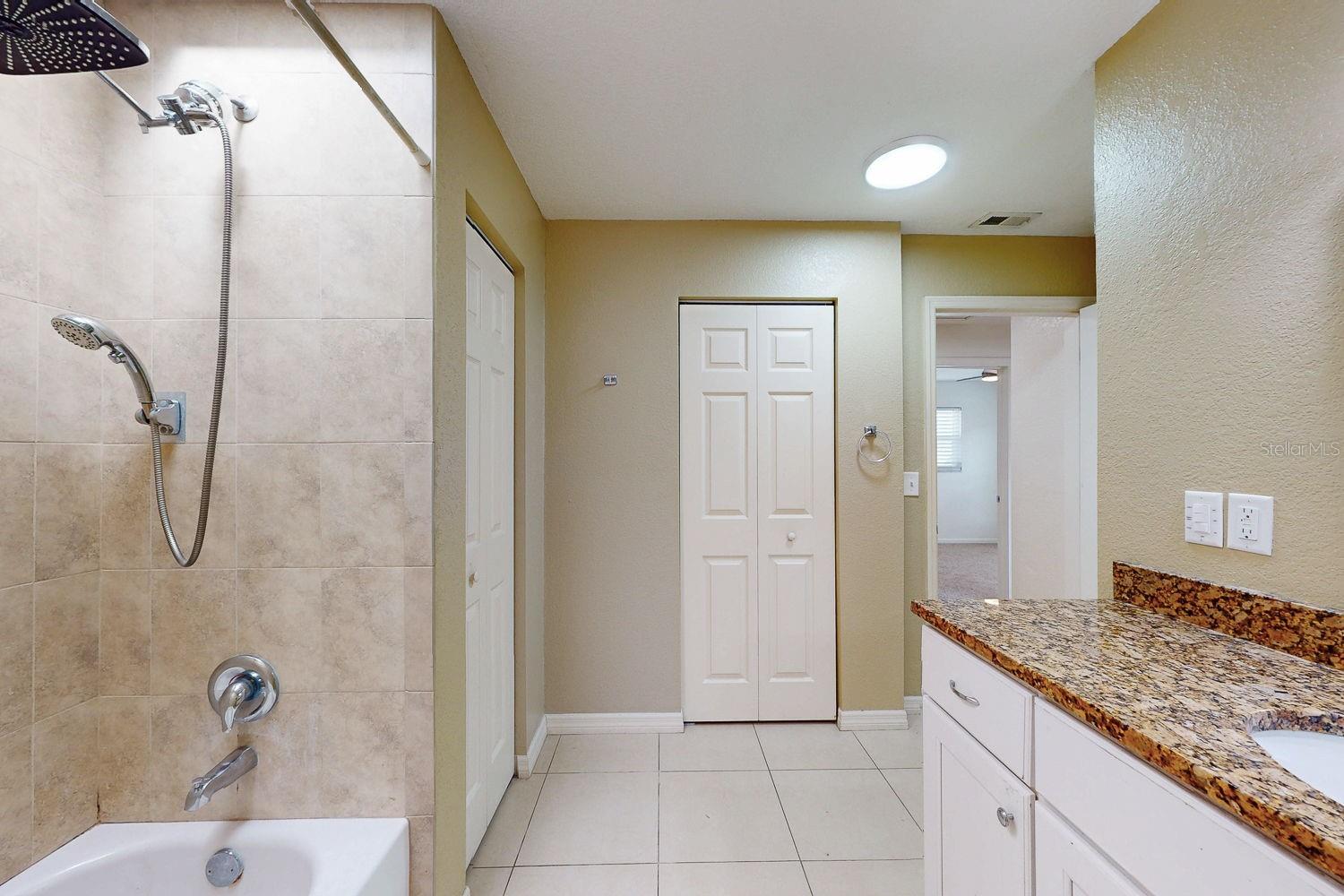 FAIRVIEW ESTS - Residential