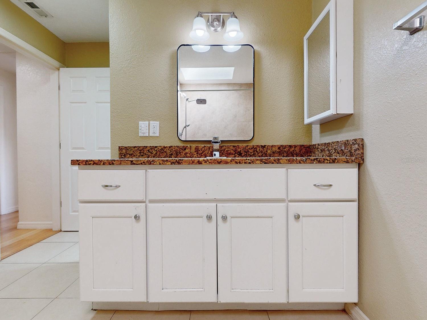 FAIRVIEW ESTS - Residential