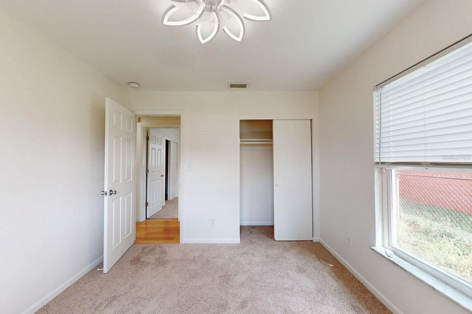 FAIRVIEW ESTS - Residential