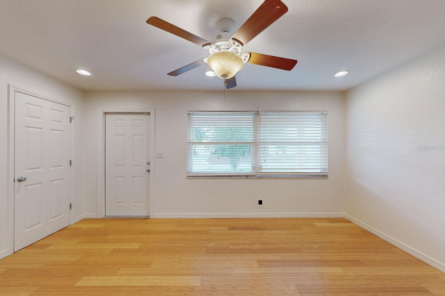 FAIRVIEW ESTS - Residential