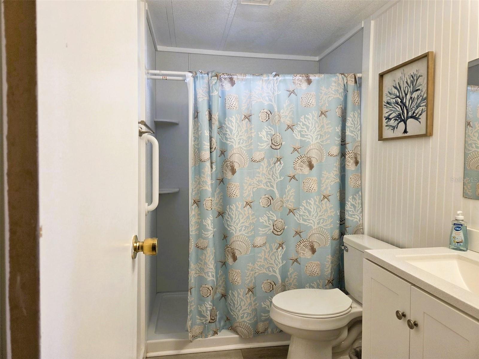 OAKWOOD MANOR - Residential