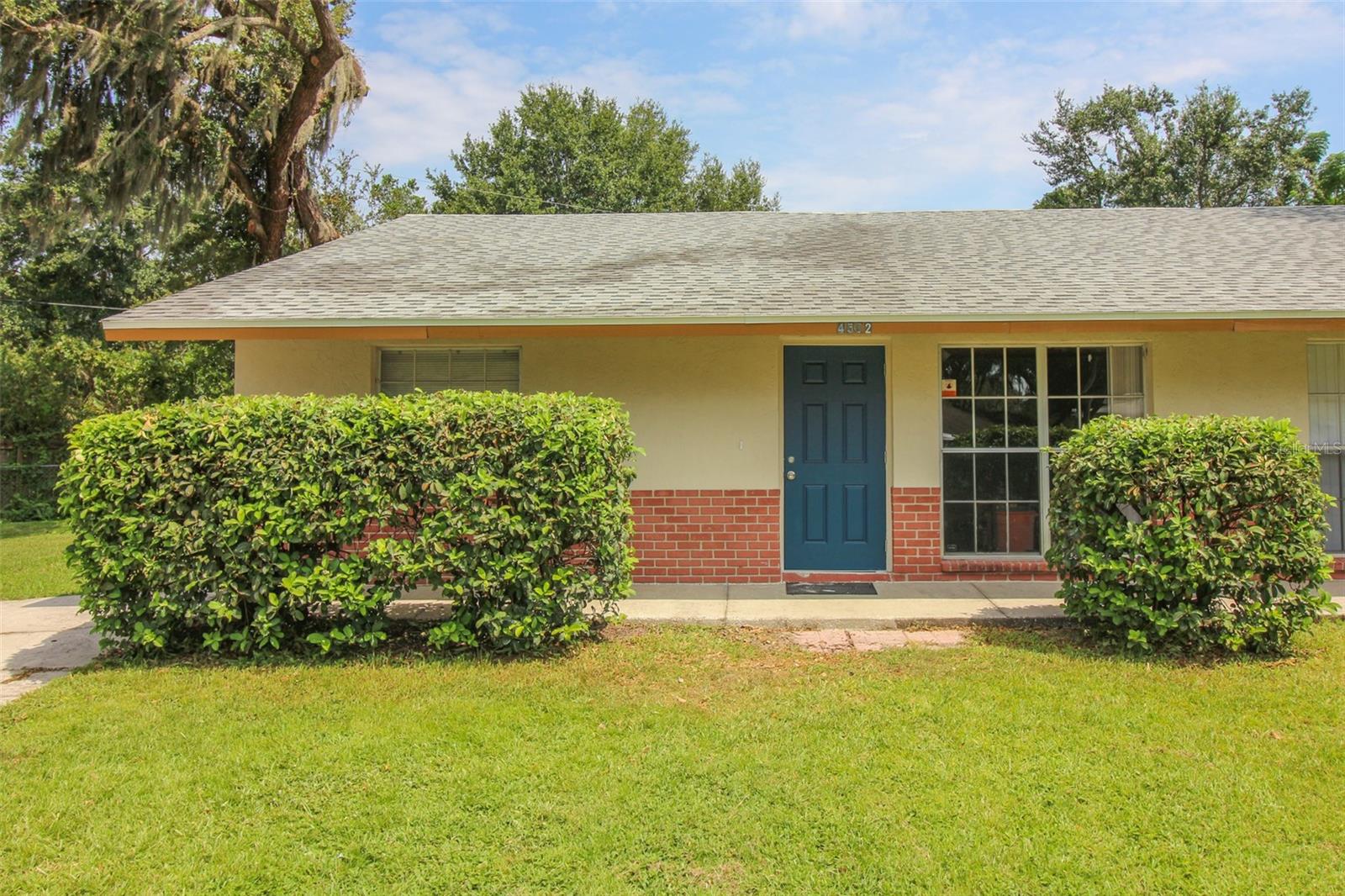 VALENCIA VILLAGE - Residential Lease