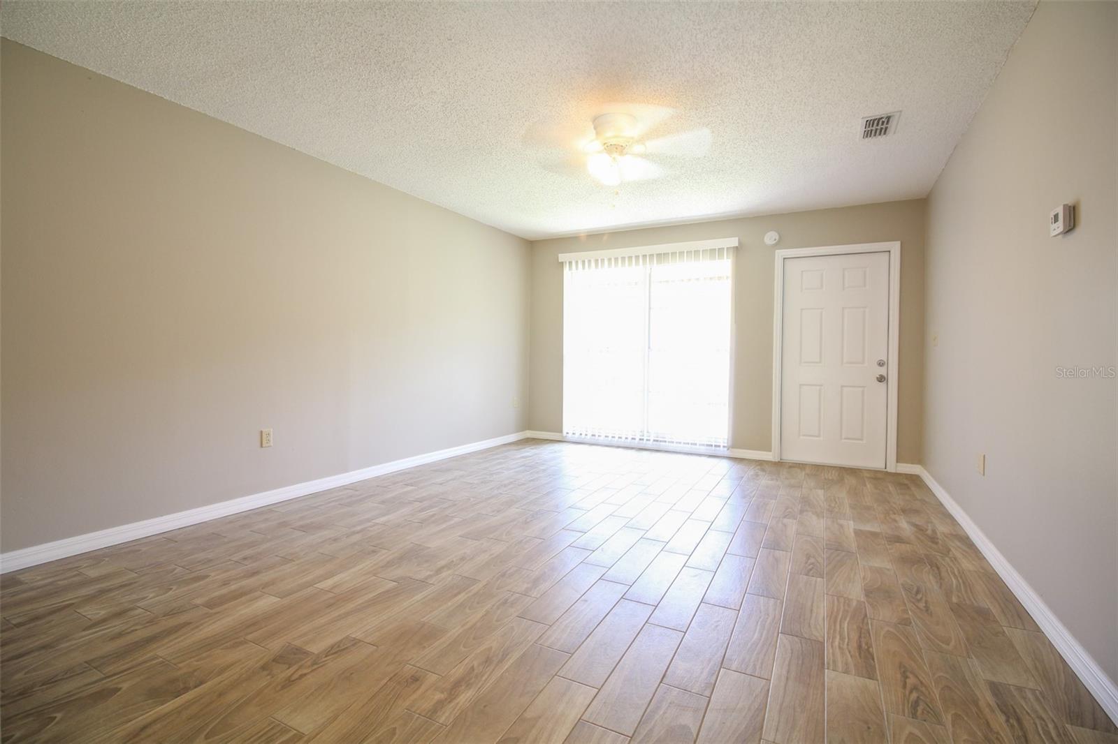 VALENCIA VILLAGE - Residential Lease