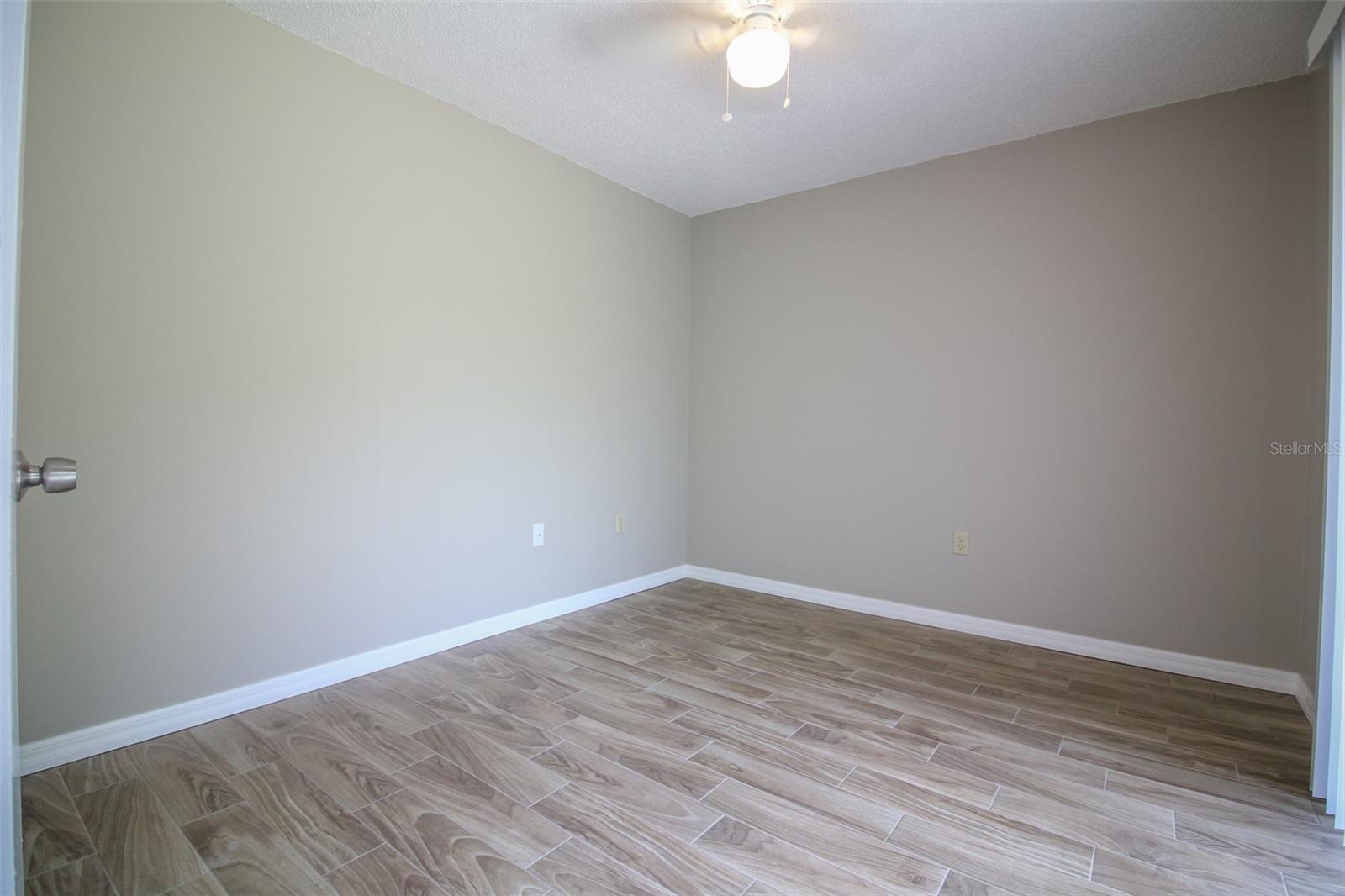 VALENCIA VILLAGE - Residential Lease