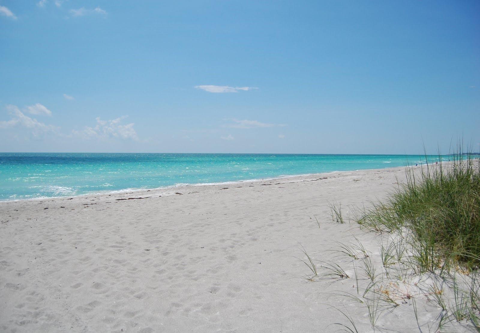 96 TWIN SHORES BOULEVARD, LONGBOAT KEY, FL, 34228 1 96 TWIN SHORES BOULEVARD