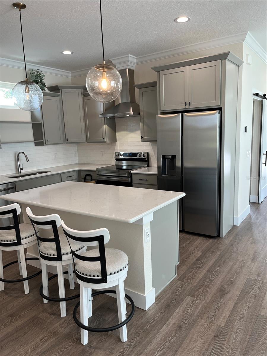 LAKESHORE - Residential