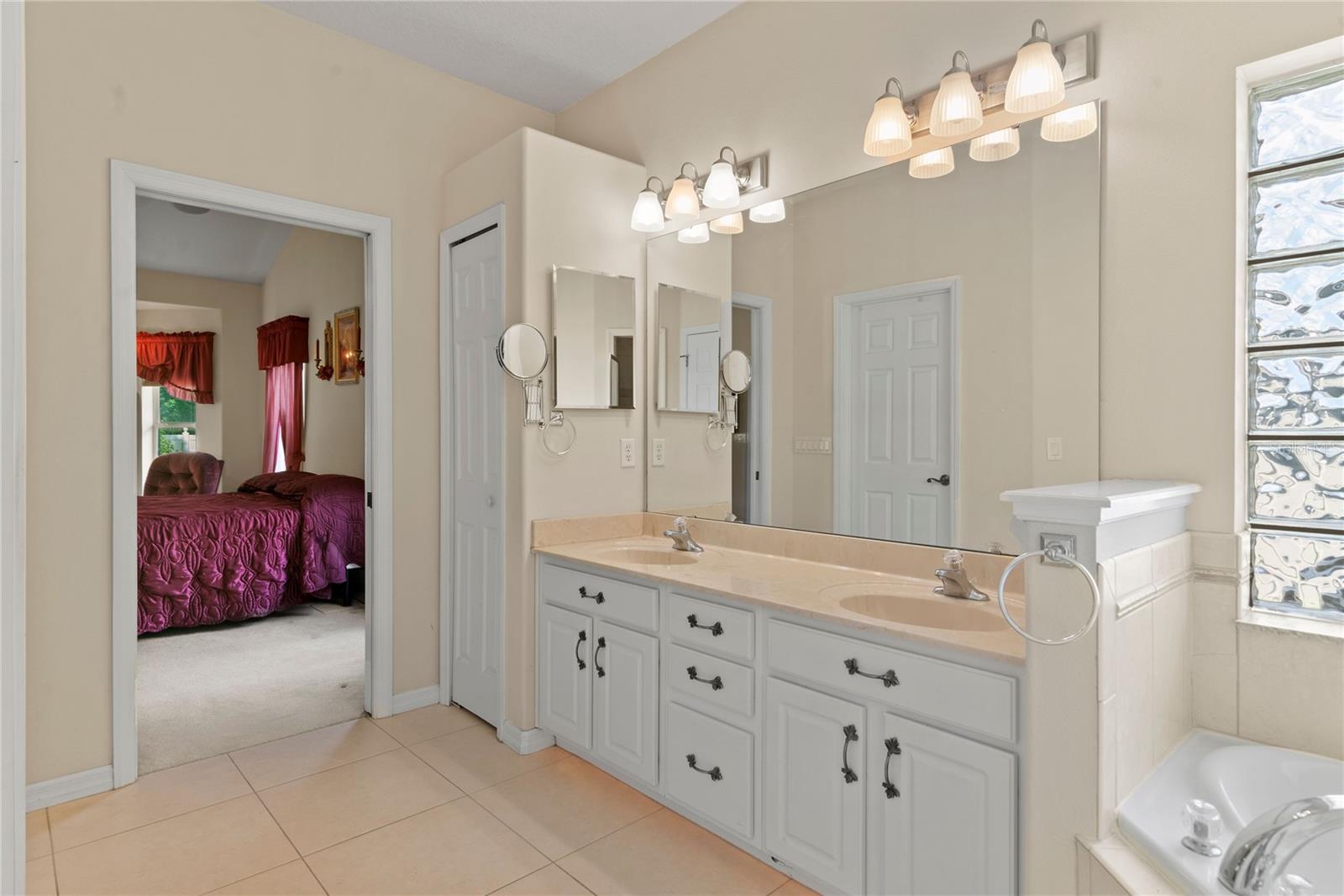 PARADISE POINT 3RD SEC - Residential