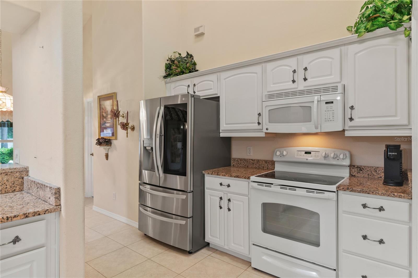 PARADISE POINT 3RD SEC - Residential