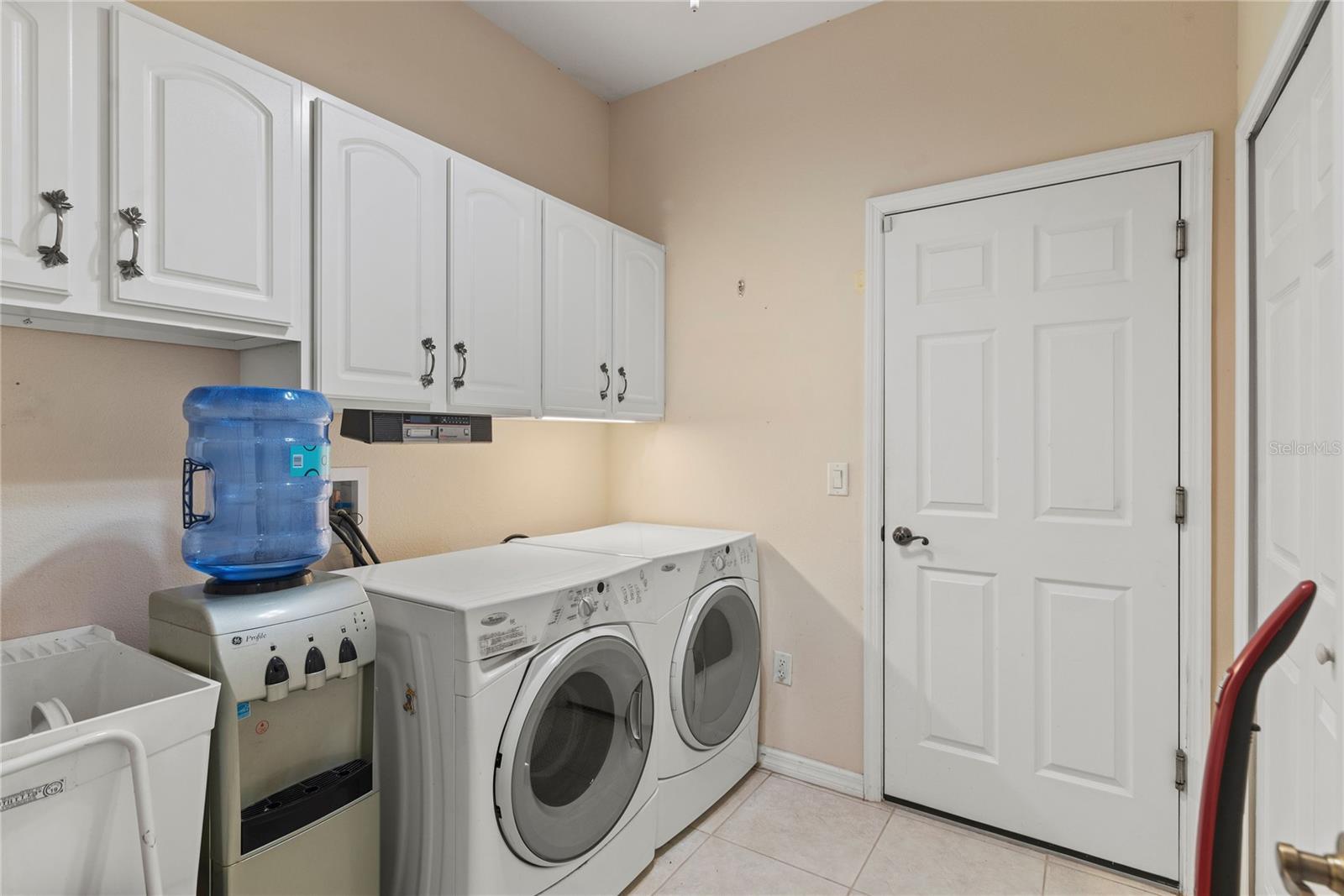 PARADISE POINT 3RD SEC - Residential