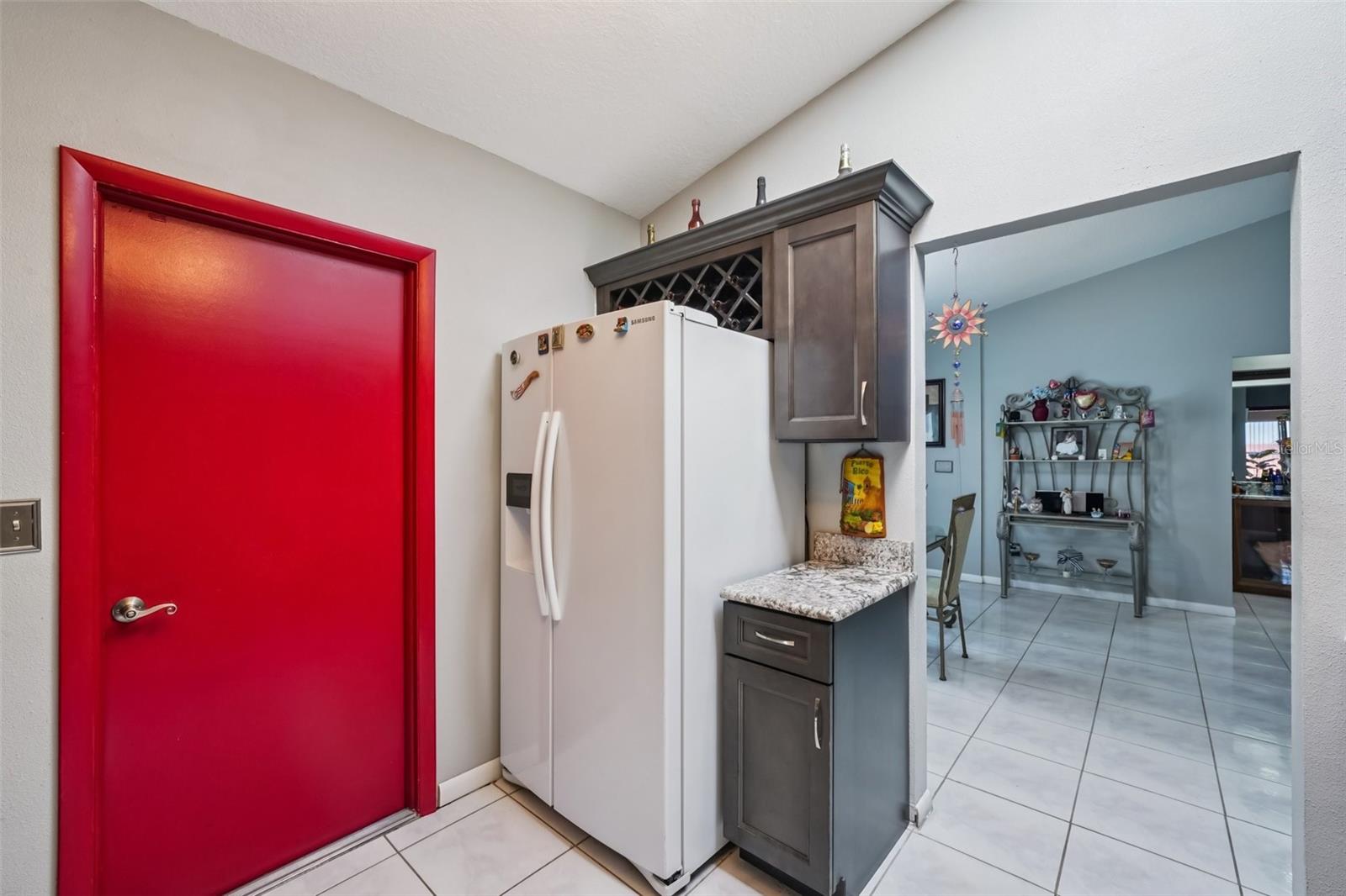 AUTUMN RUN - Residential