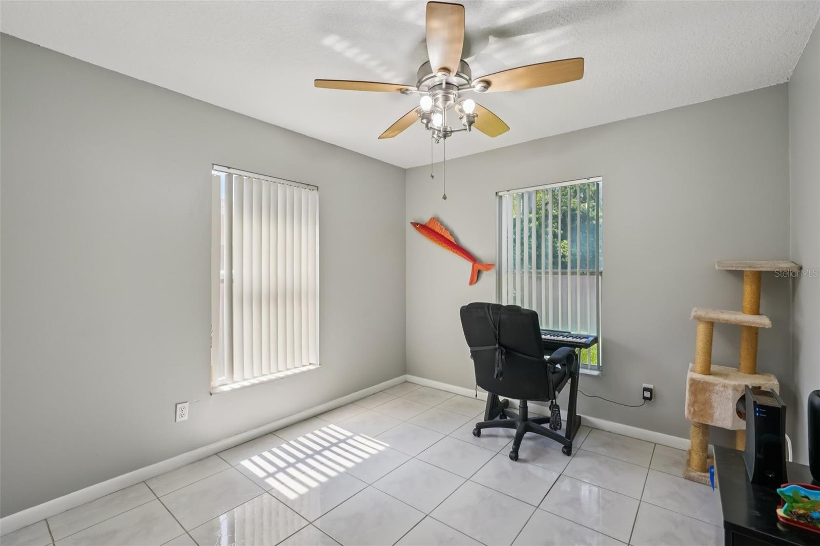 AUTUMN RUN - Residential