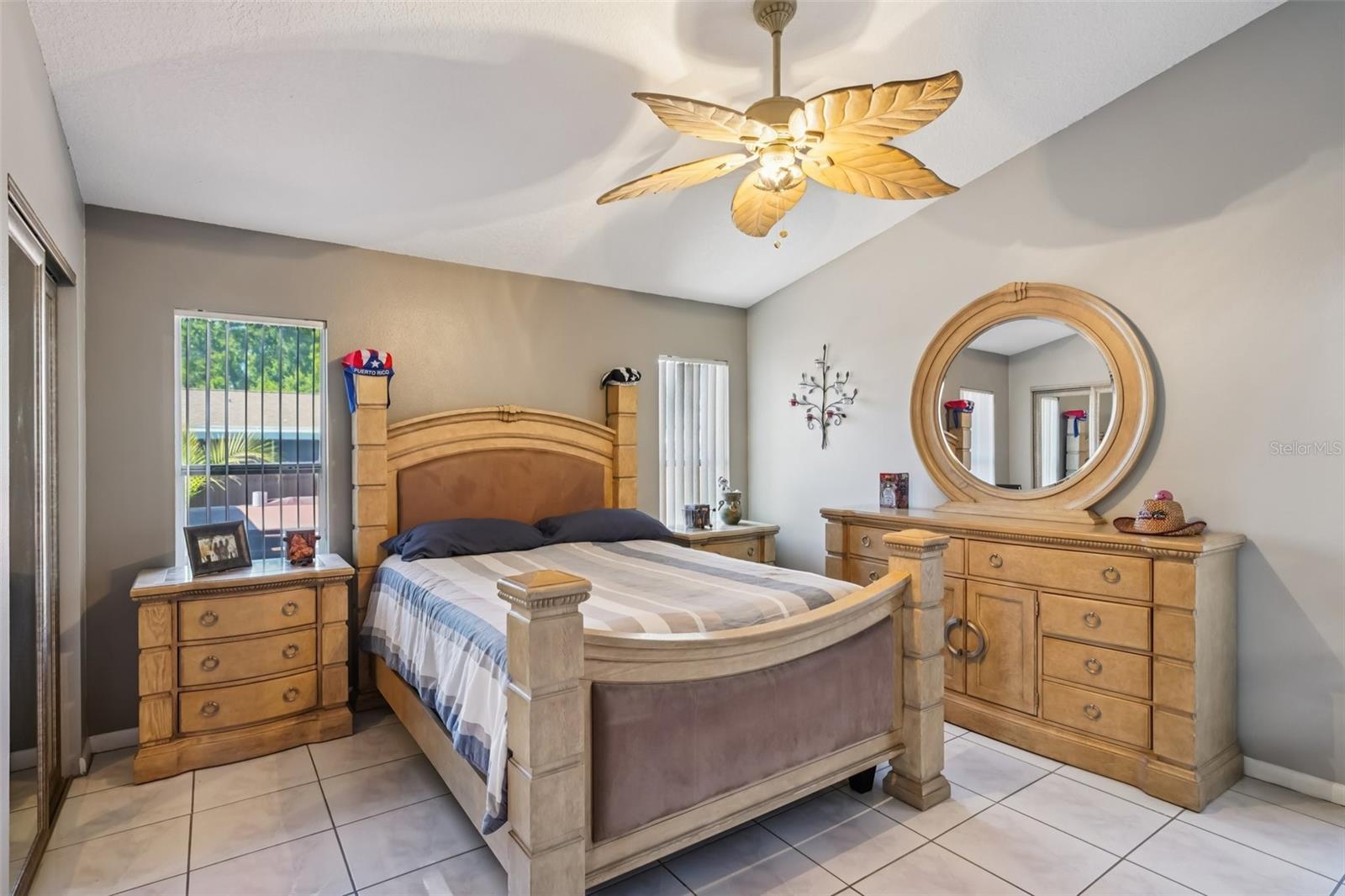 AUTUMN RUN - Residential